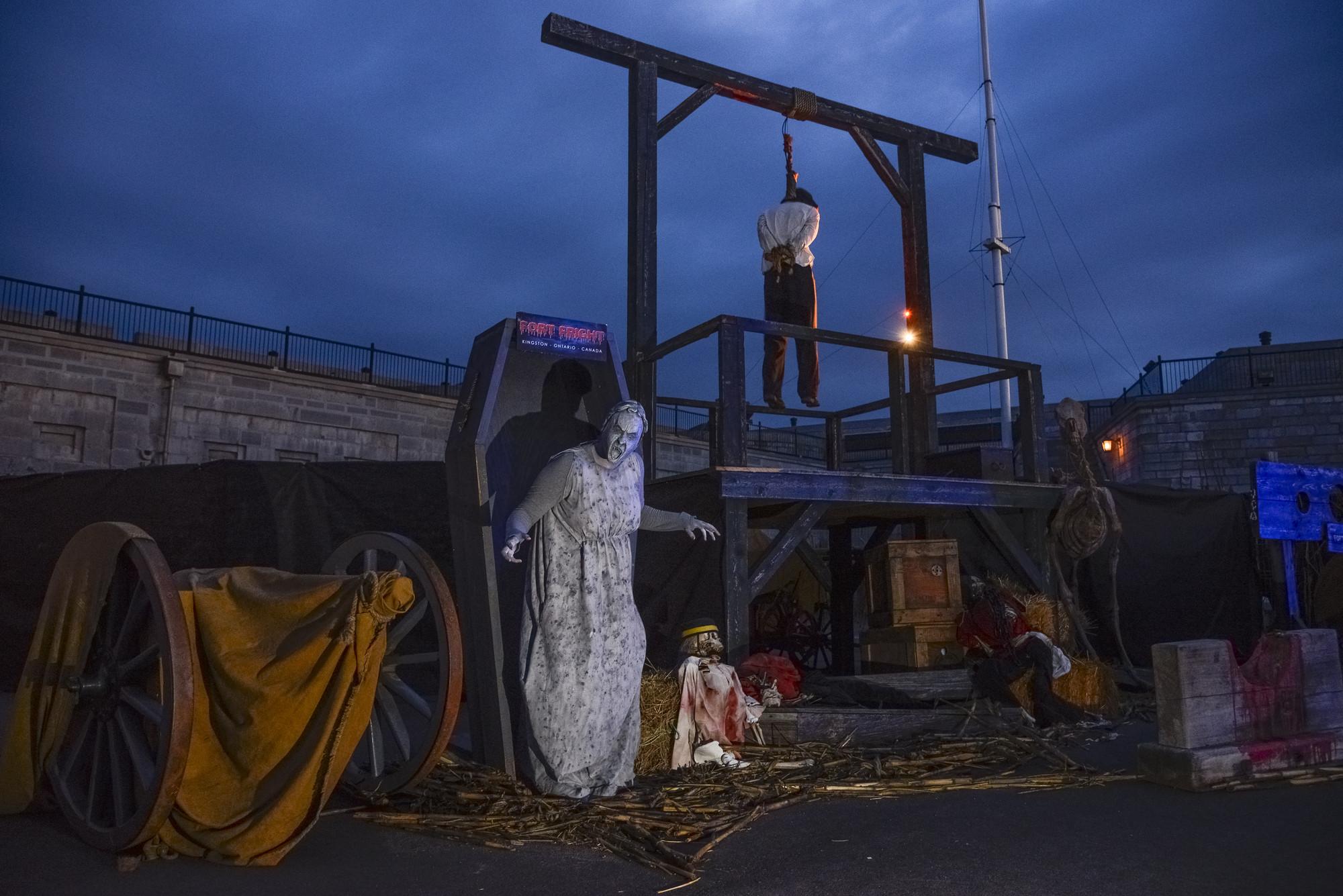  Fort Fright Returns With New Nightmare Scares