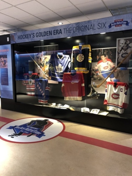 RS12992 original hockey hall of fame scr