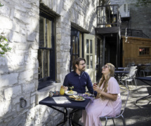 Chez Piggy Patio Couple