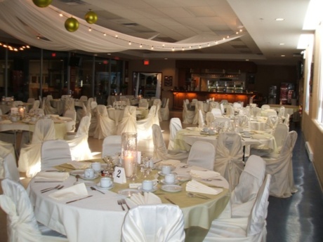 Fullhallwithwedding
