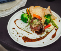 RS55708 260109 Kingstonlicious 04210 lpr