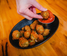 RS55722 260114 Kingstonlicious 1142021 lpr