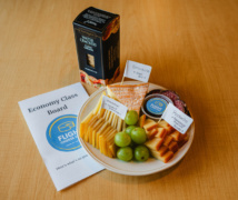 RS55811 251218 Kingstonlicious 00028 scr