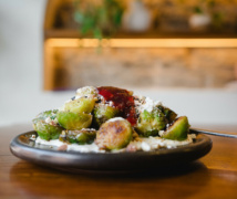 RS55955 251218 Kingstonlicious 00731 scr