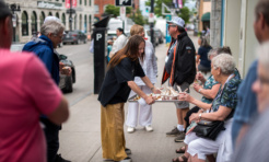 RS35106 farmer food tour 052 lpr 1