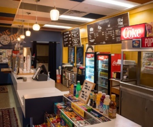 RS28113 screening room 050