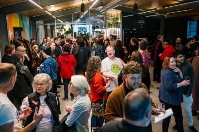 RS31555 Merch Market Cover Photo