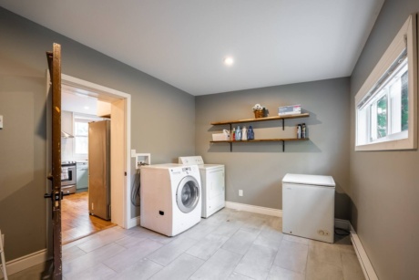 022838d3 6edf 4591 87f6 ccbe2232d16c