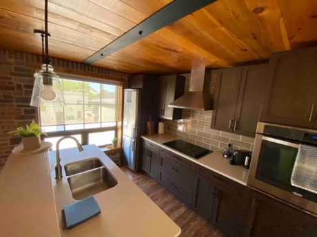 Aec65dad b204 484f ba64 0e35050b557e