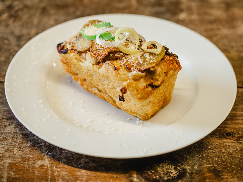 RS55511 260111 Kingstonlicious 05152 lpr 1