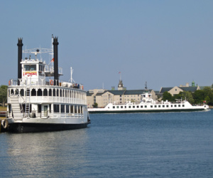 15 1000 Islands Cruises