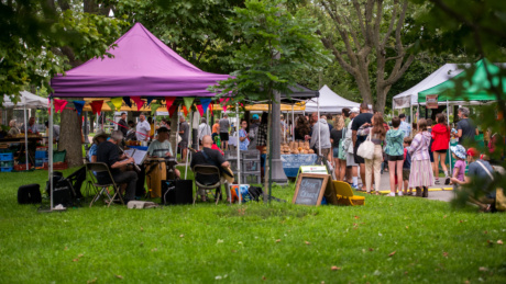 21 Memorial Centre Farmers Market