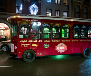 2 Christmas Trolley Holiday25 Thi