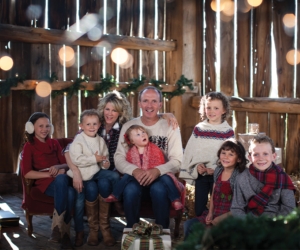 21 Natalie Mac Master and Donnell Leahy Holiday25 Thi