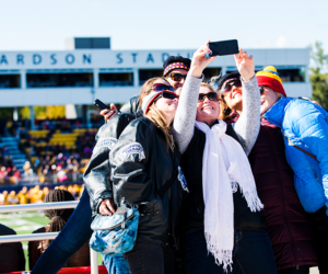 11 Vanier Cup Nov25 Thingim