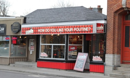 Smokes Poutinerie
