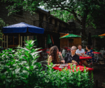 Chez Piggy Patio