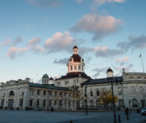 RS12141 Kingston Glamour Shots Downtown lpr