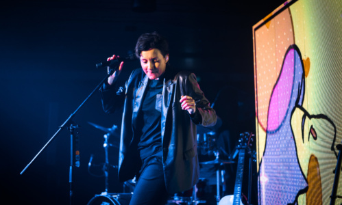 RS23574 Ria Mae live music at the Broom Factory lpr