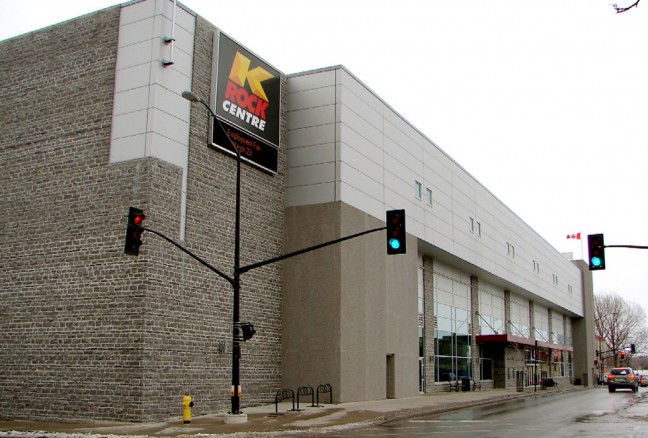 There aren’t many arenas that will get you as close to the action as the Rogers K-Rock Centre. (photo by P199/Wiki Commons)