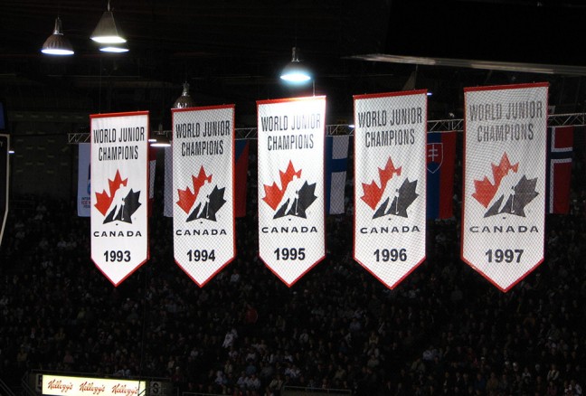 See if players from the Canadian side have what it takes to add another World Junior Championship to the rafters later this month. (photo by Dave O/Flickr)