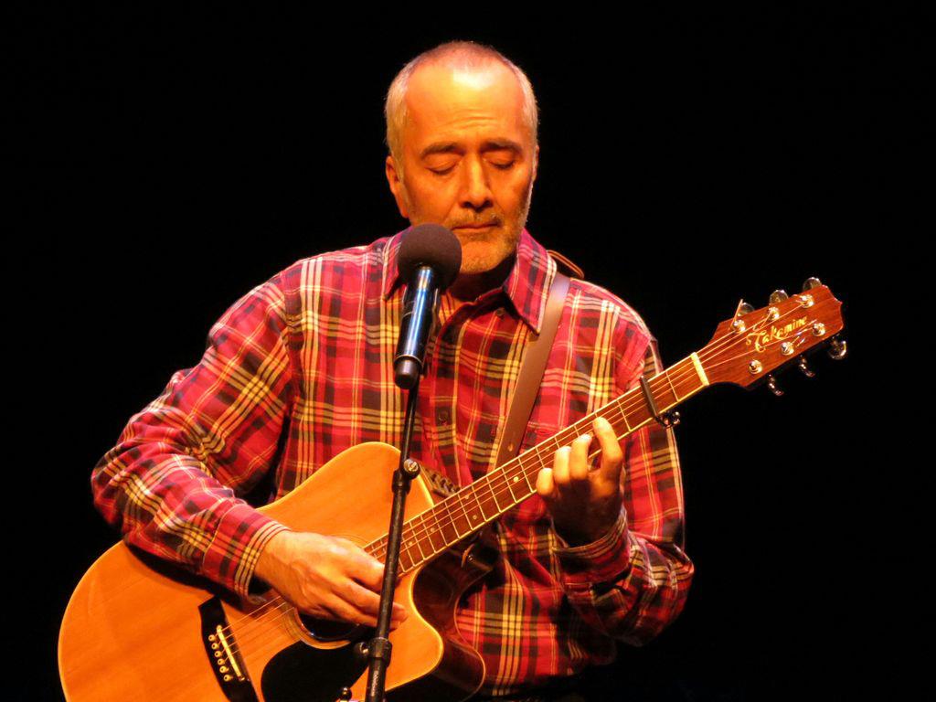 Raffi performs at The Grand Theatre