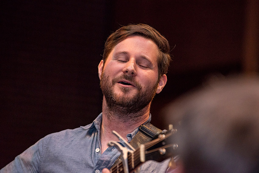 Dan Mangan