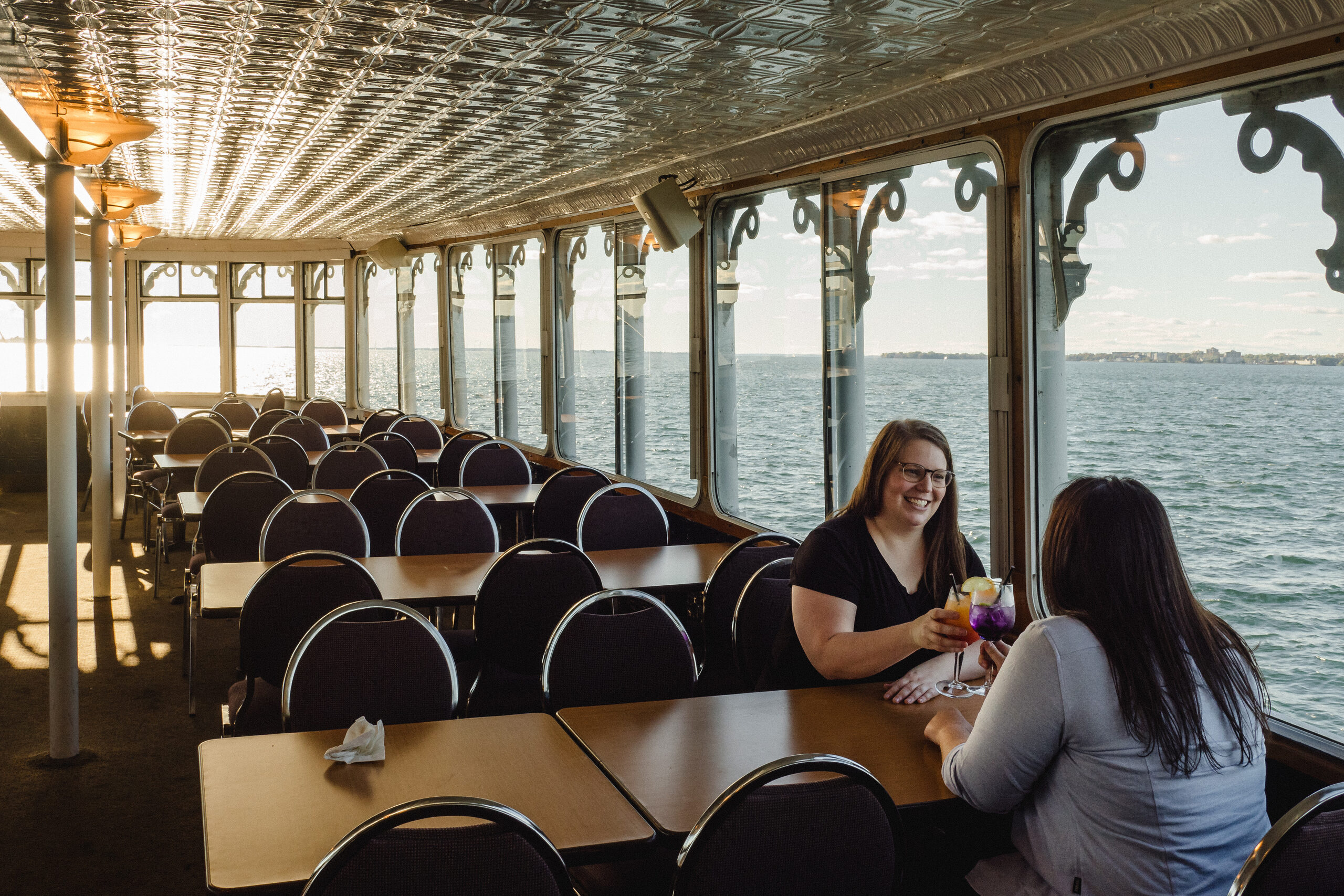 Dining Cruises